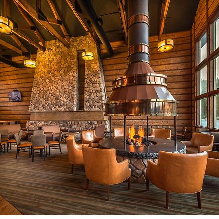 Best Western Plus Green Mill Village Hotel & Suites Arcola Экстерьер фото